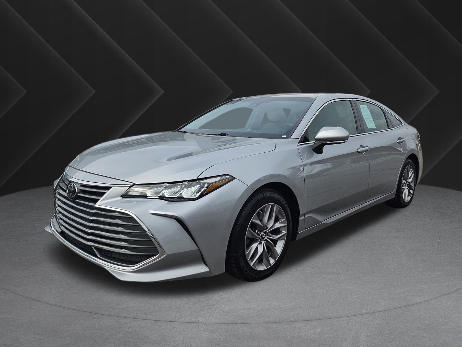2019 Toyota Avalon XLE's photo