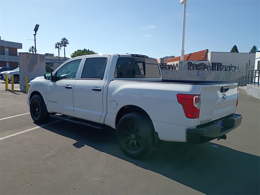 2021 Nissan Titan S photo 30