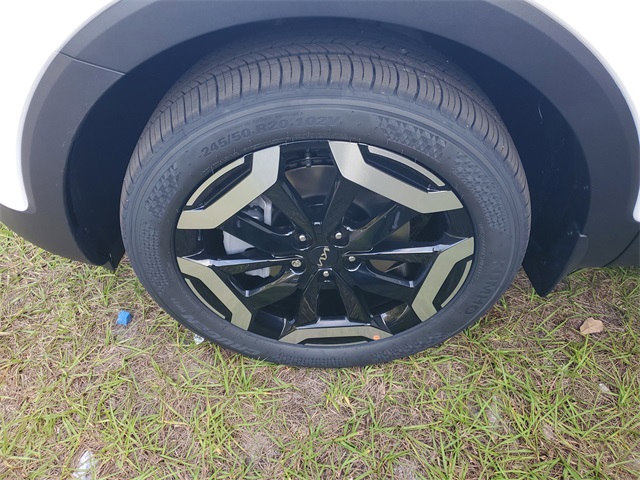 2025 Kia Telluride S photo 4