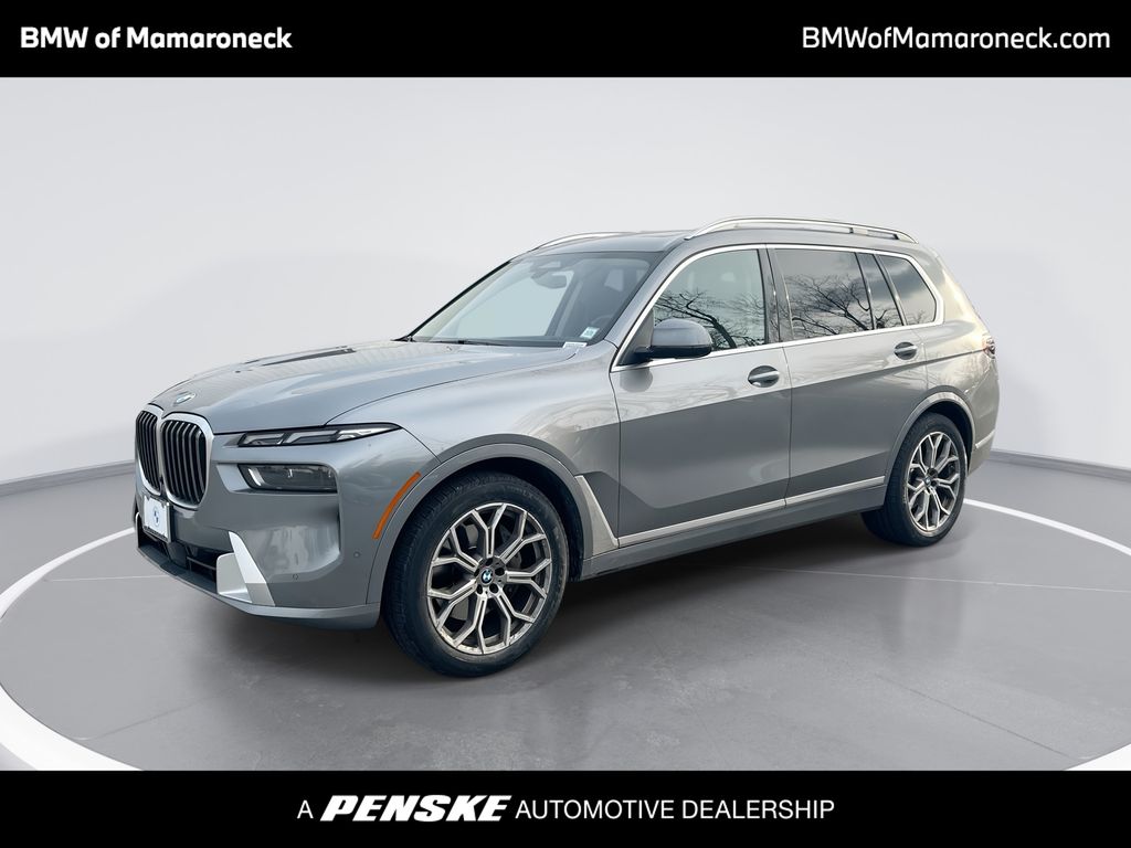 2024 BMW X7 40i's photo