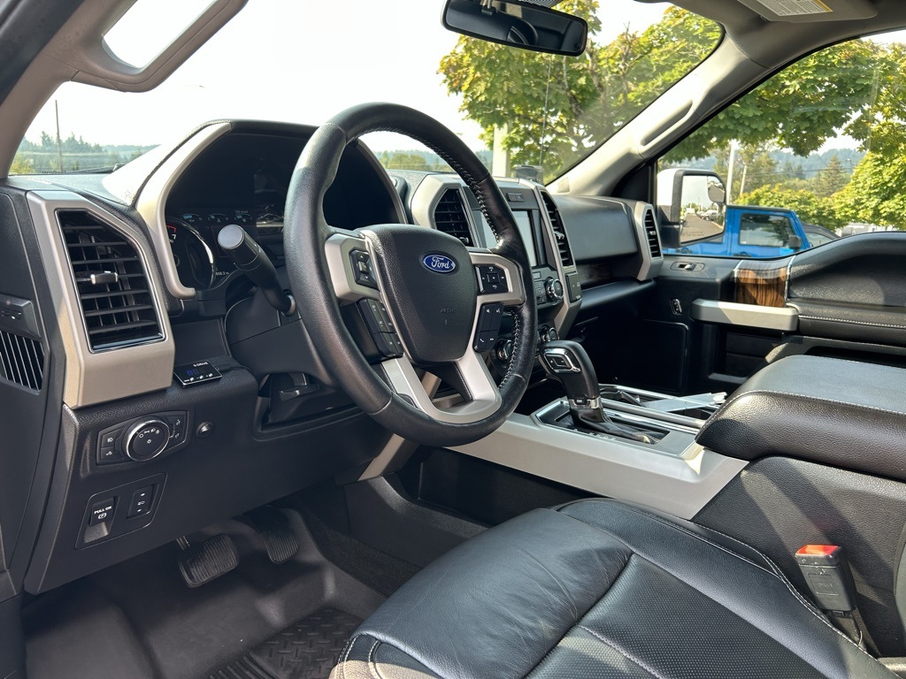 2019 Ford F-150 Lariat photo 15