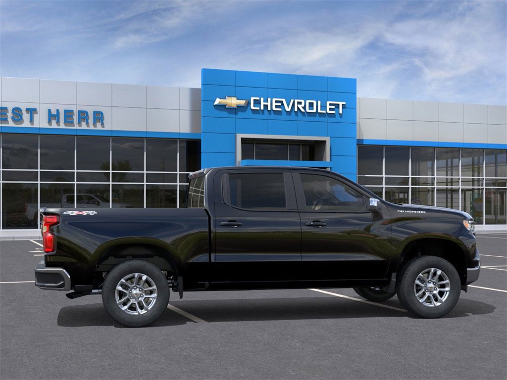 2026 Chevrolet Silverado 1500 LT photo 4