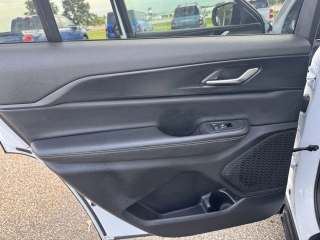 2024 Jeep Grand Cherokee Altitude photo 21