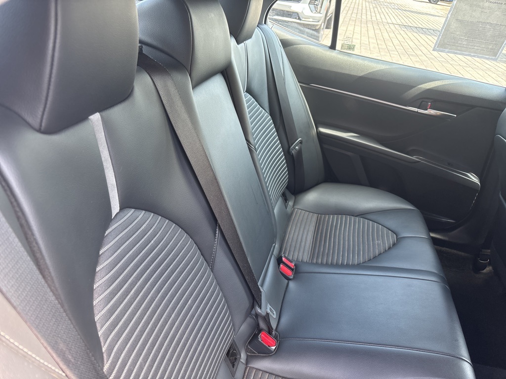 2022 Toyota Camry SE photo 28