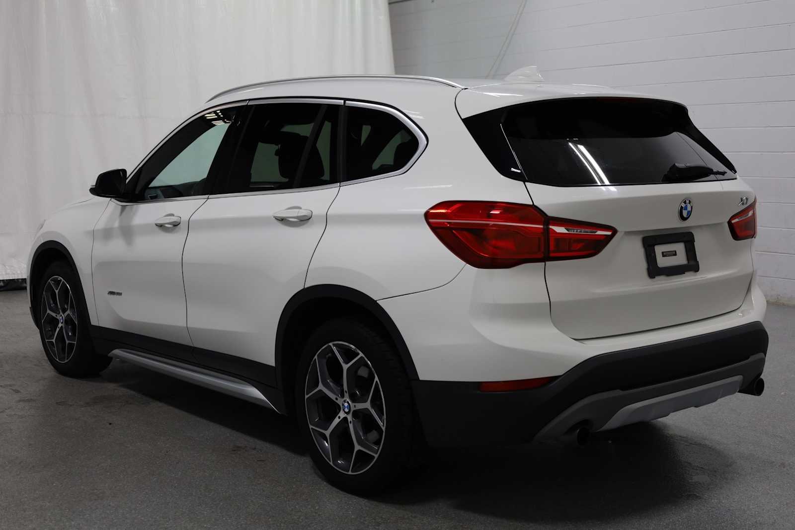 2016 Bmw X1 XDrive28i photo 3