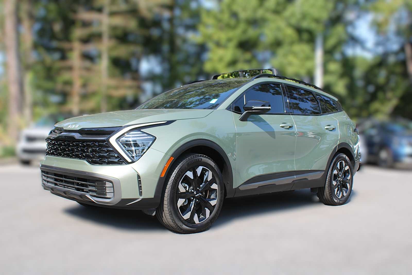2024 Kia Sportage Plug-In Hybrid X-Line photo 2