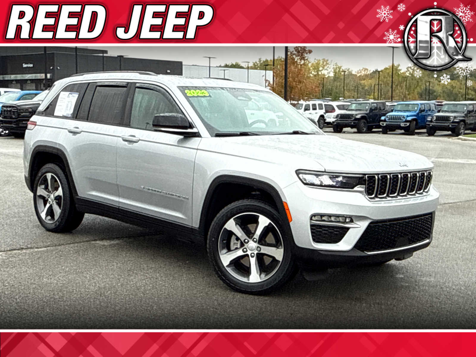 2023 Jeep Grand Cherokee 4xe's photo