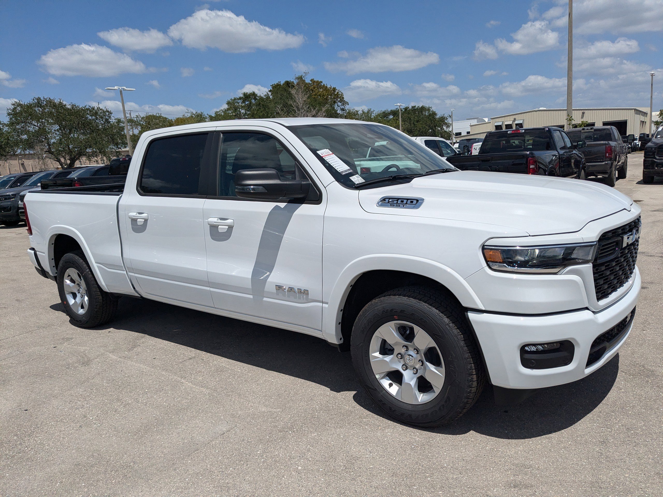 2025 Ram 1500 Big Horn photo 2