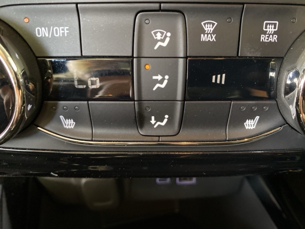 2024 Chevrolet Trax ACTIV photo 13