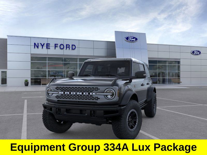 2025 Ford Bronco Badlands photo 2