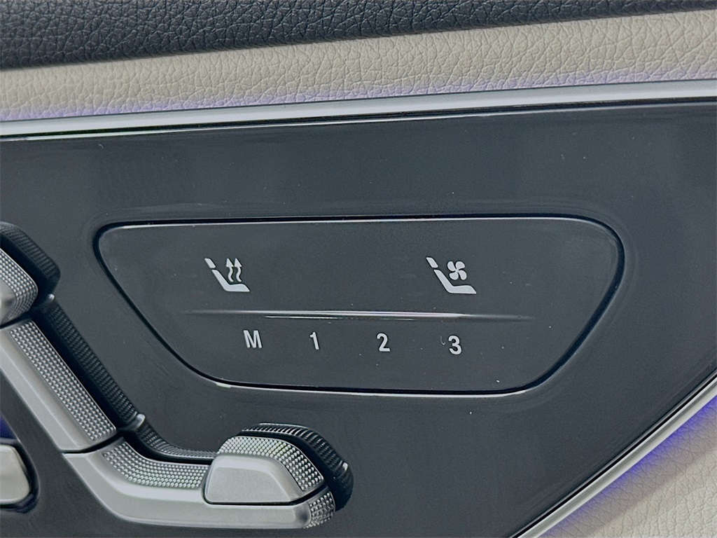 2026 Mercedes Benz GLC 300 4MATIC photo 16