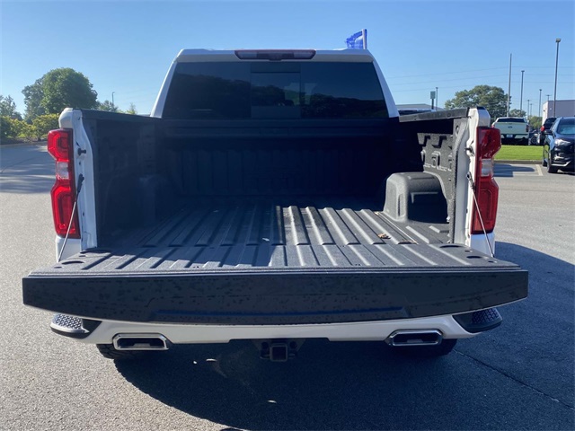 2023 Chevrolet Silverado 1500 High Country photo 7