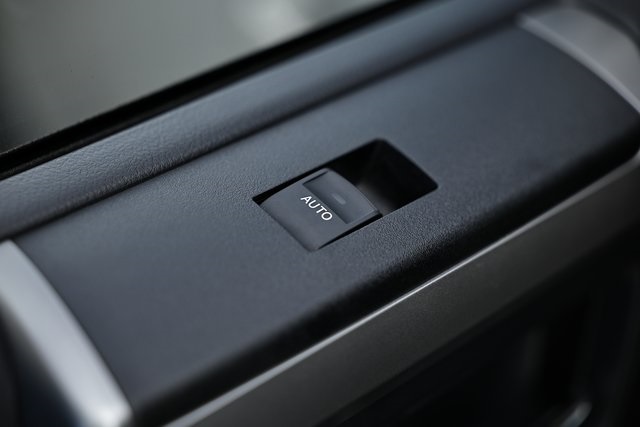 2024 Toyota 4Runner SR5 Premium photo 23