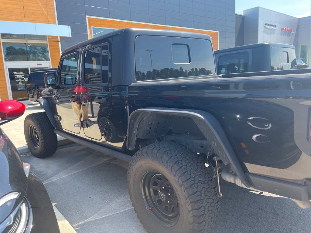 2021 Jeep Gladiator Willys photo 4