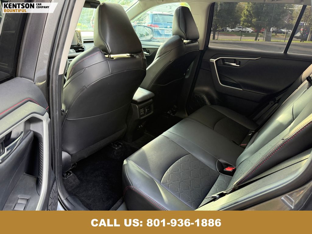 2020 Toyota RAV4 TRD photo 33