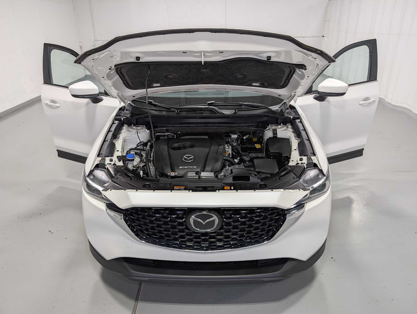 2022 Mazda CX-5 2.5 S Preferred photo 12