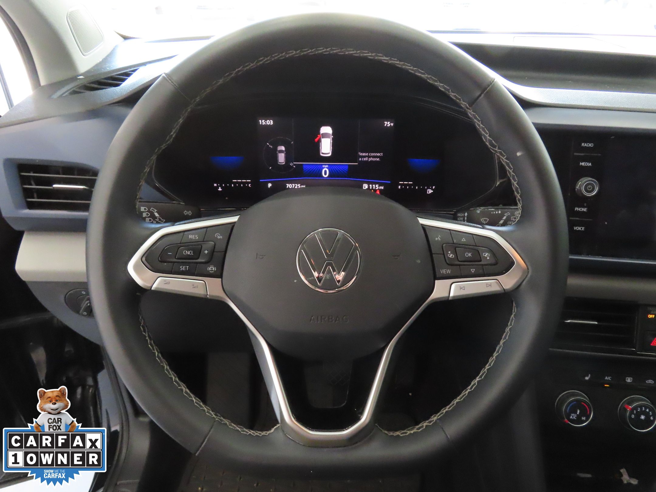 2022 Volkswagen Taos SE photo 13