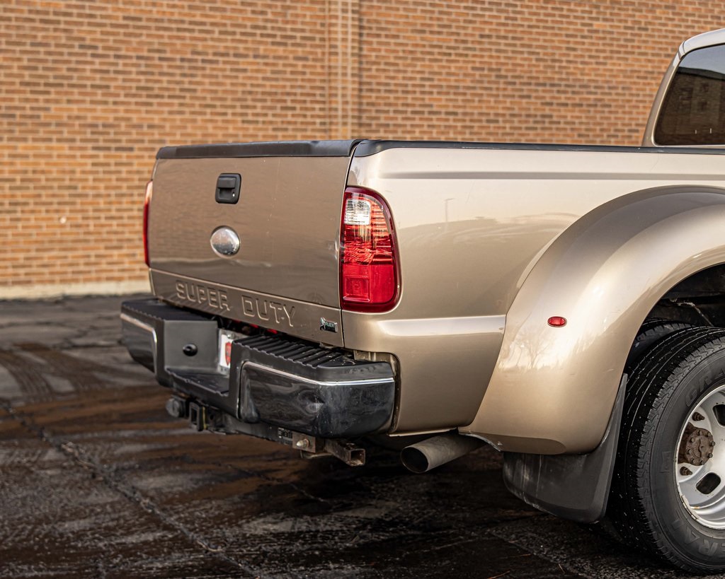 2011 FORD F-350 - Image 12