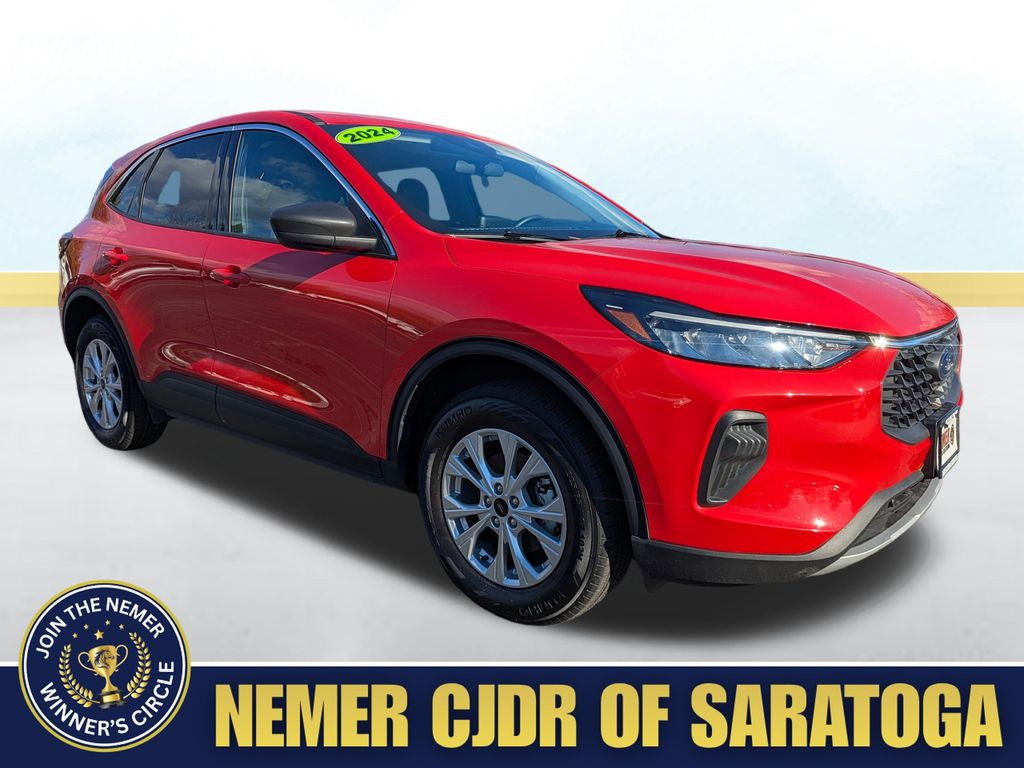 2024 Ford Escape Active's photo