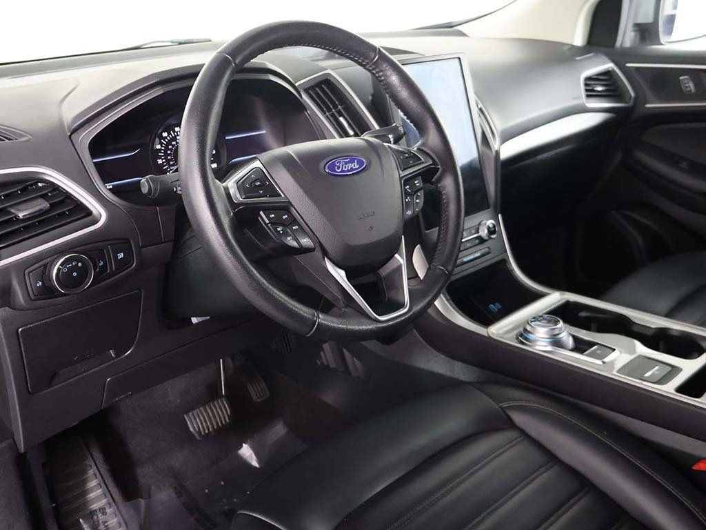 2024 Ford Edge SEL photo 23