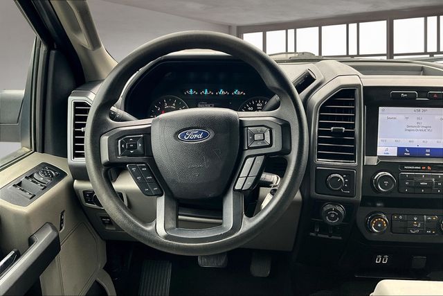 2020 Ford F-150 XLT photo 4