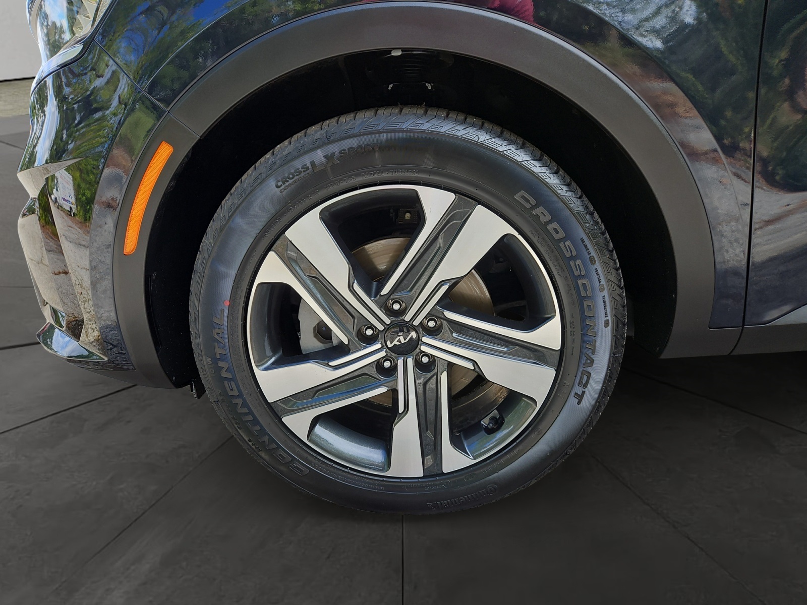 2023 Kia Sorento Hybrid EX photo 14
