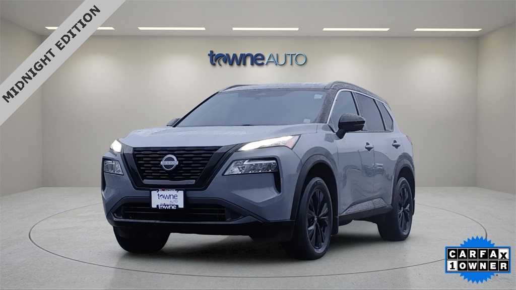 2023 Nissan Rogue SV's photo