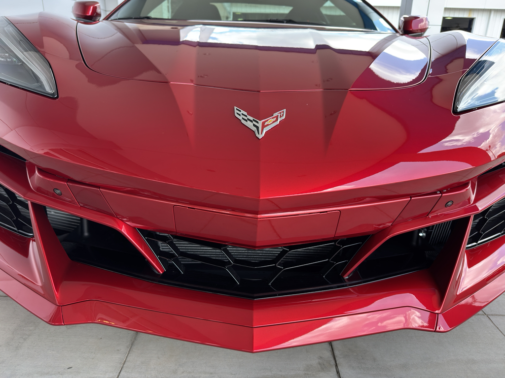 2025 Chevrolet Corvette E-Ray 3LZ photo 10