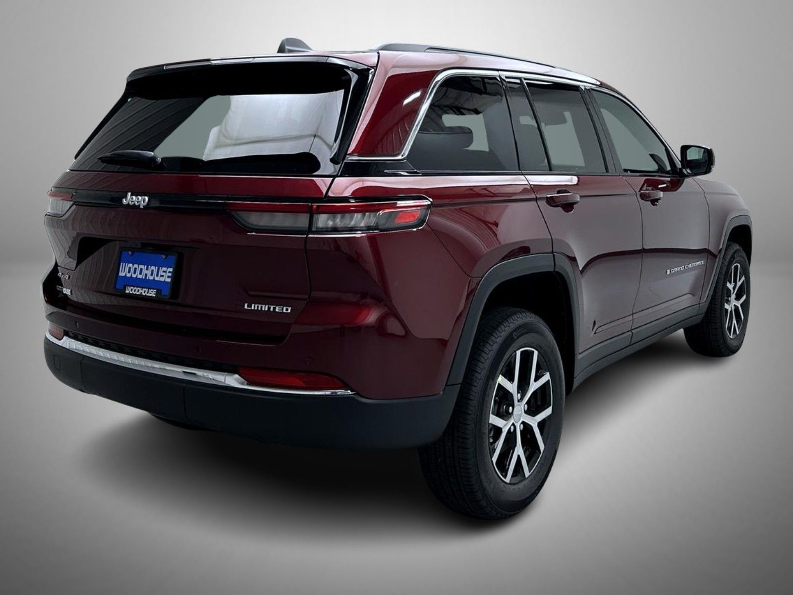 2025 Jeep Grand Cherokee Limited photo 4