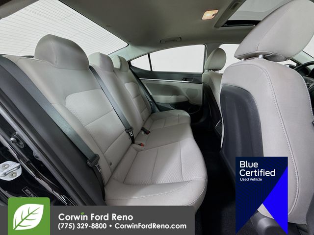2019 Hyundai Elantra Value Edition photo 24