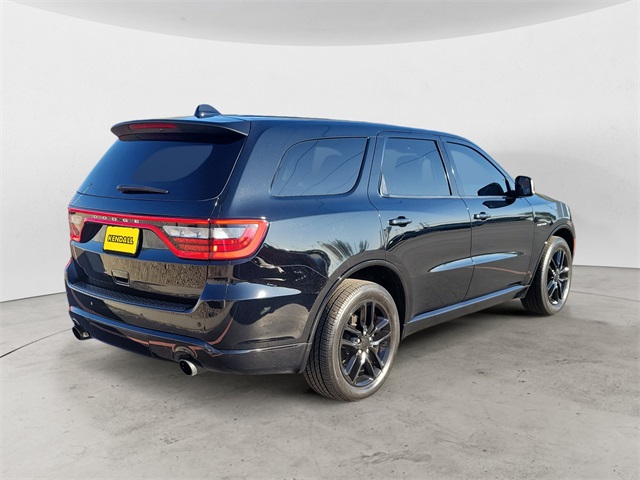 2022 Dodge Durango R/T Plus photo 2