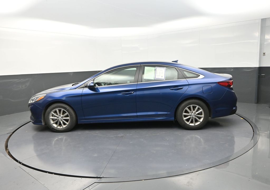 2018 Hyundai Sonata Eco photo 2