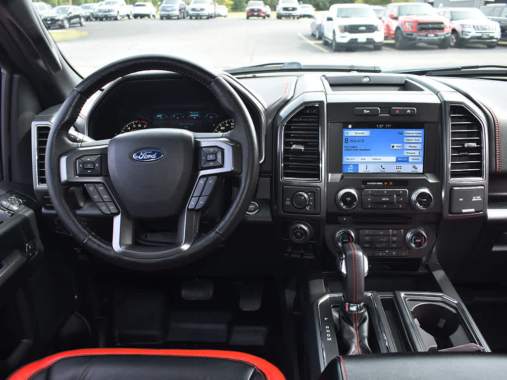 2018 Ford F-150 Lariat photo 19