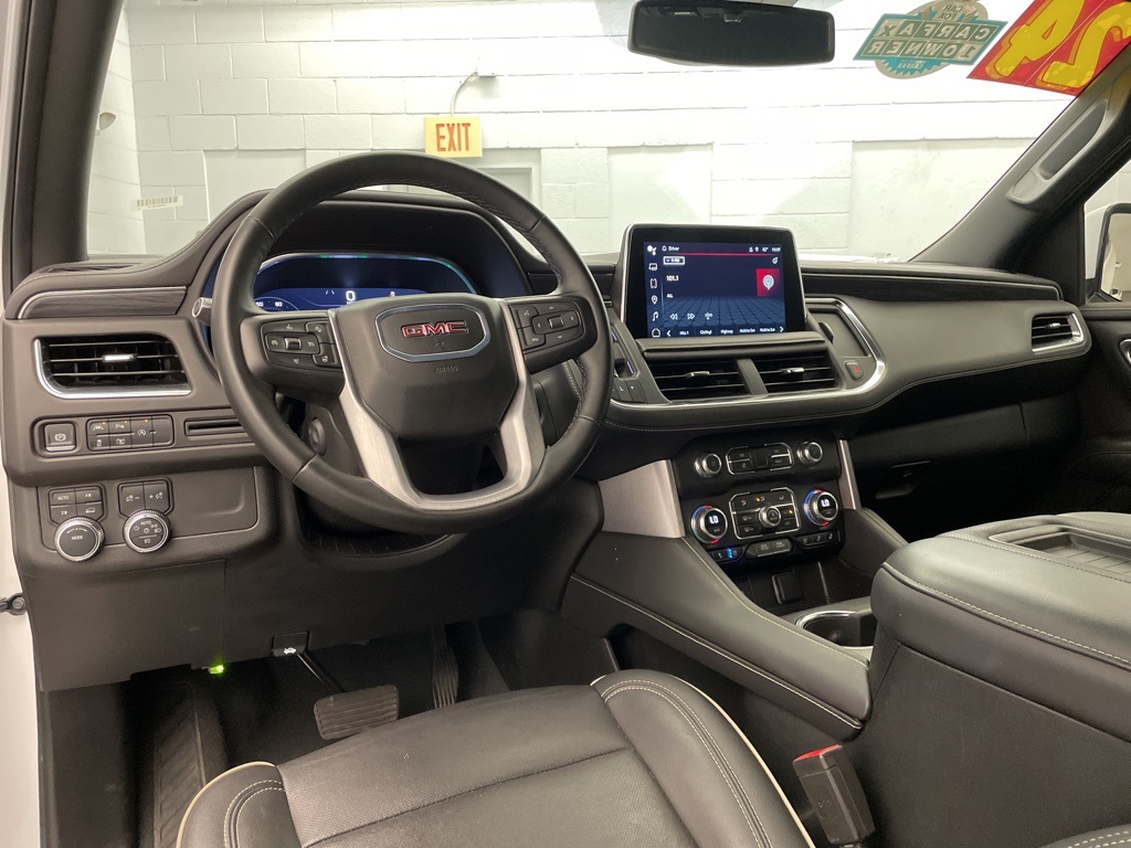 2024 Gmc Yukon SLT photo 10