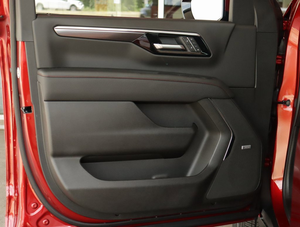 2025 Chevrolet Tahoe RST photo 25