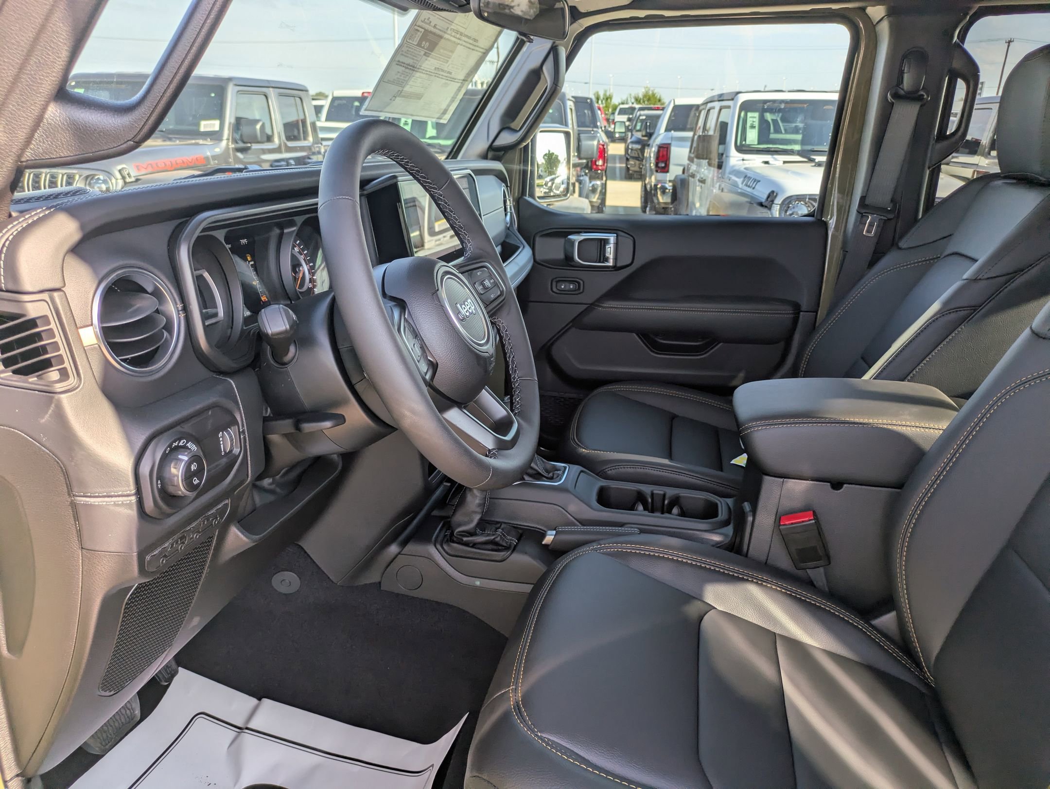 2025 Jeep Gladiator Texas Trail Sport photo 9