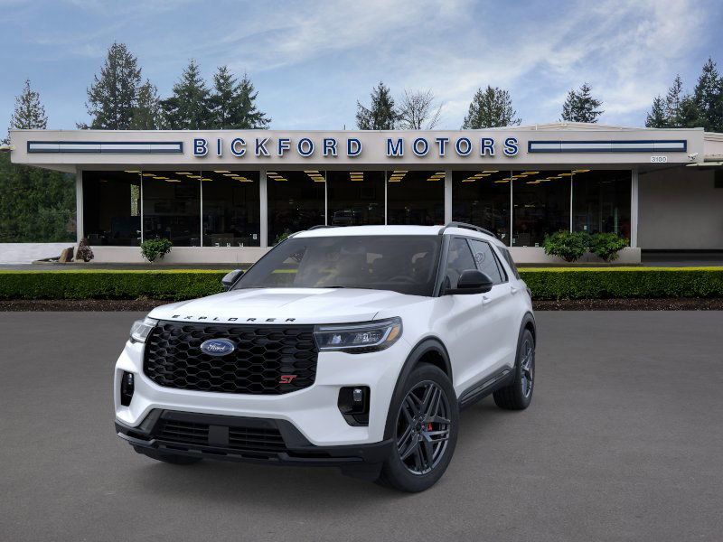 2025 Ford Explorer ST photo 2