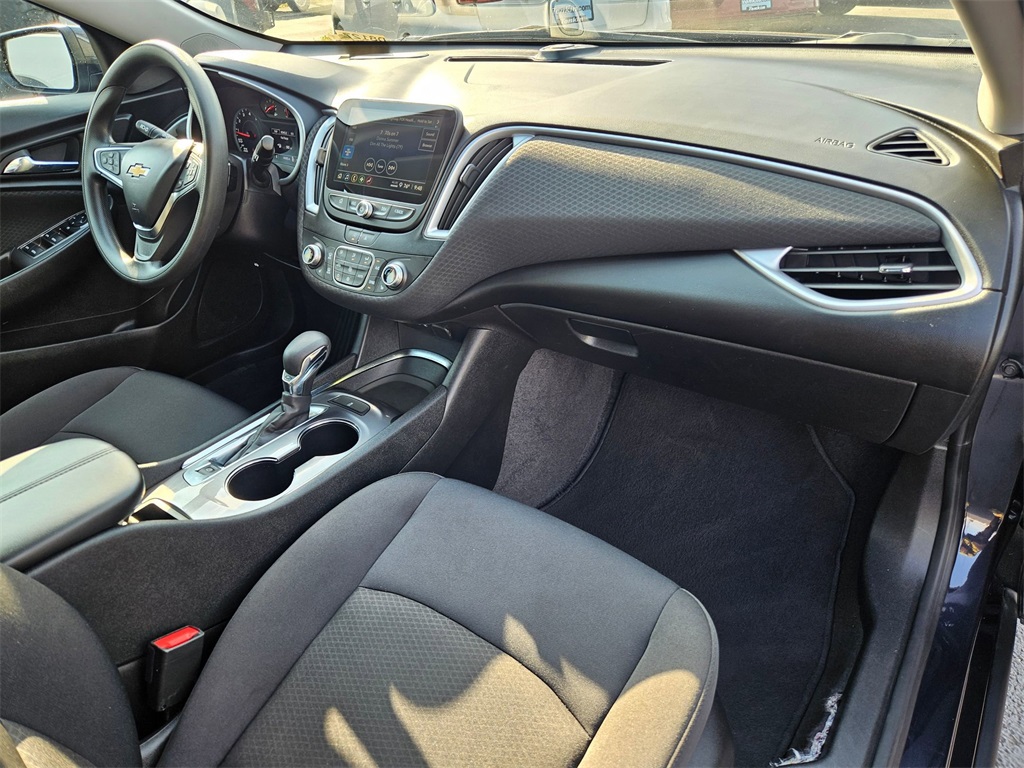 2023 Chevrolet Malibu 1LT photo 30