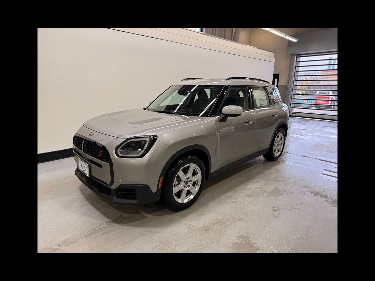 2025 MINI Countryman S's photo