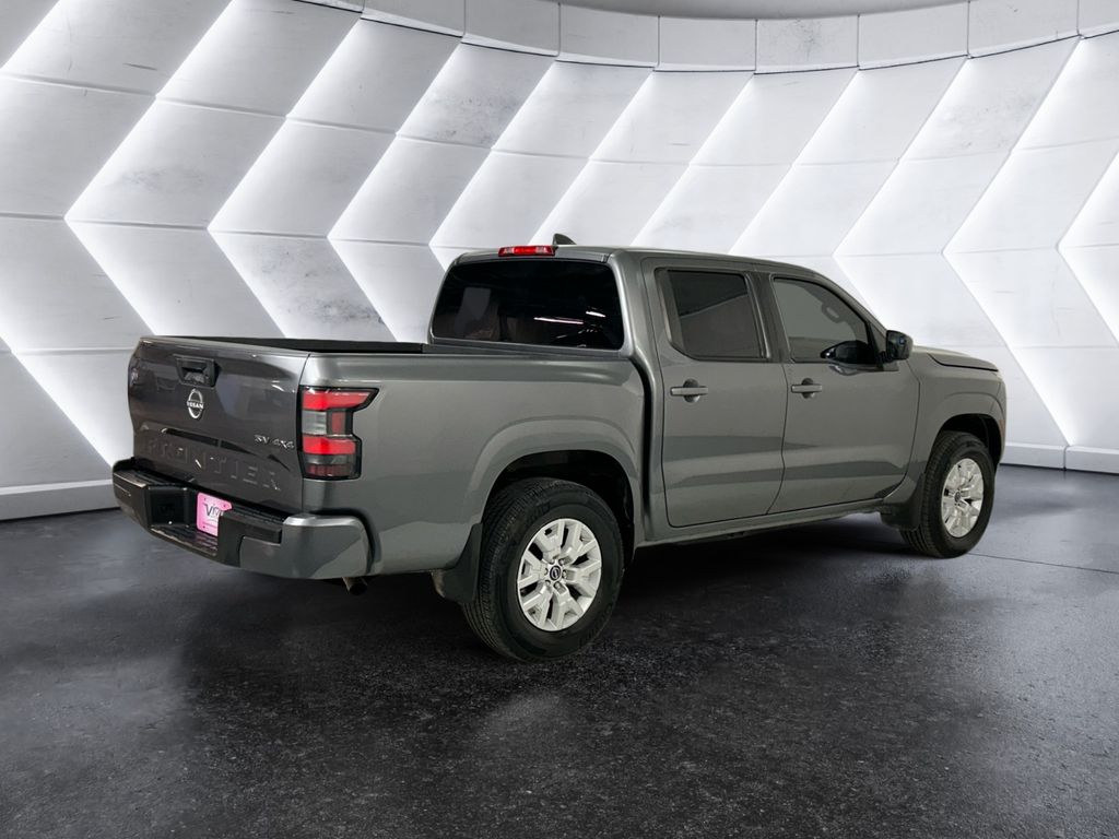 2022 Nissan Frontier SV photo 4