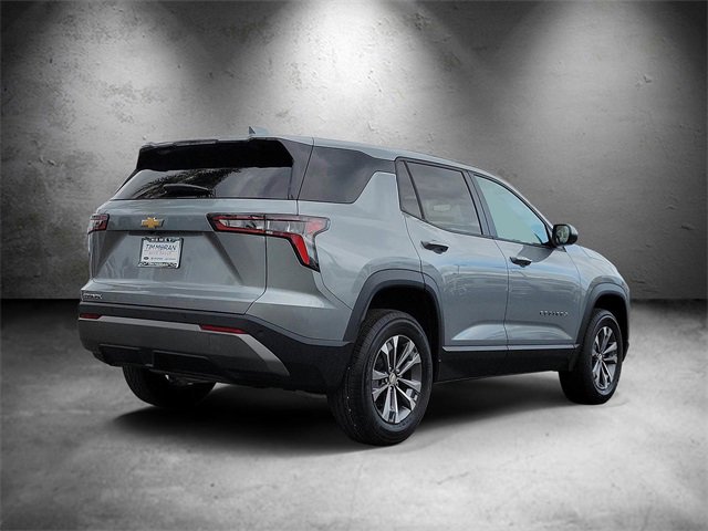 2026 Chevrolet Equinox LT photo 3