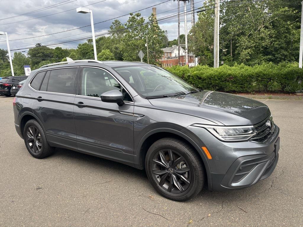2024 Volkswagen Tiguan SE Wolfsburg Edition photo 6