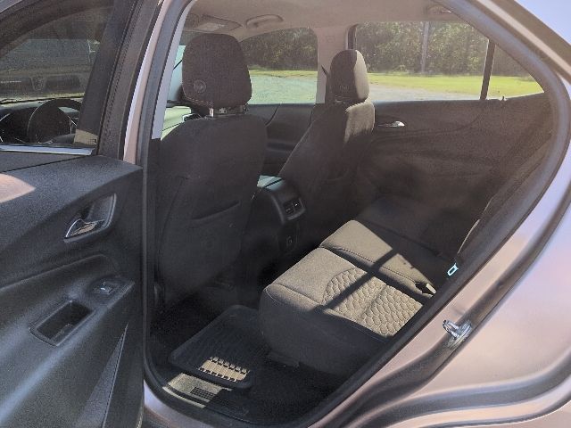 2019 Chevrolet Equinox LT photo 7