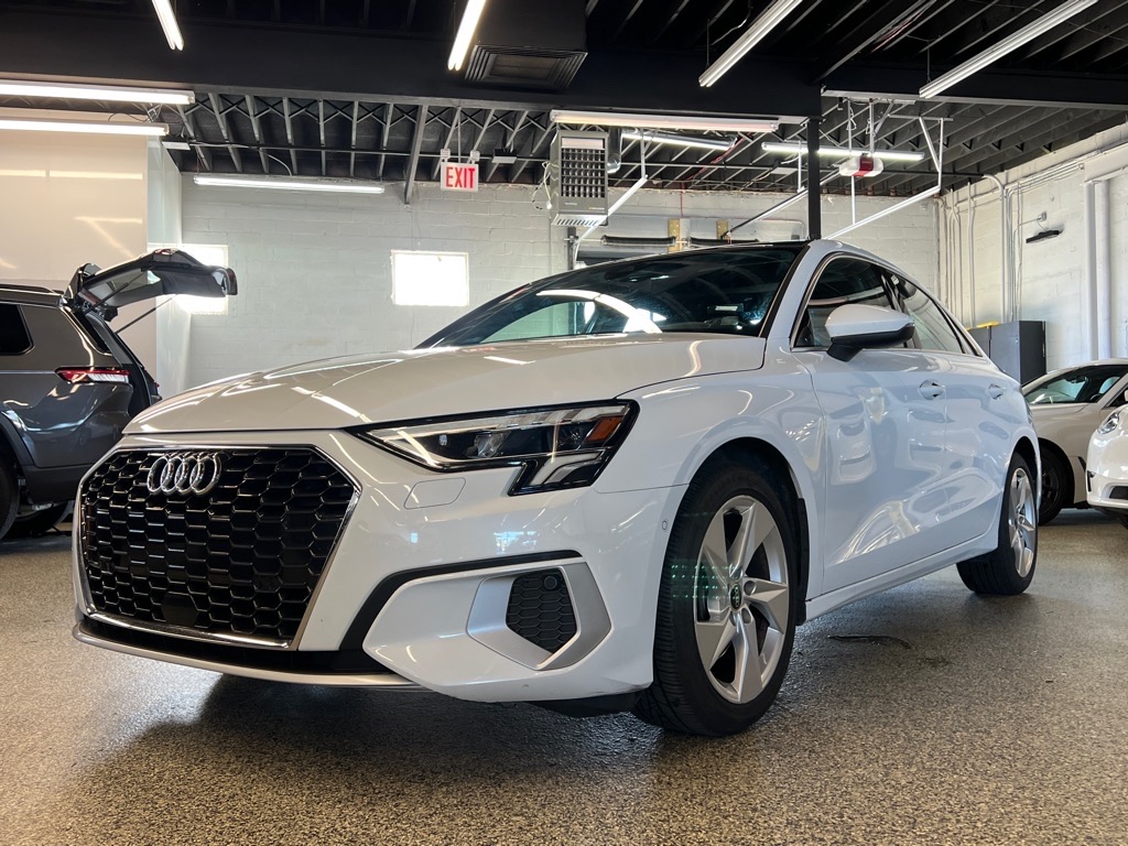 2023 Audi A3 Premium 40 TFSI photo 2