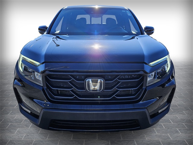 2022 Honda Ridgeline Black Edition photo 2