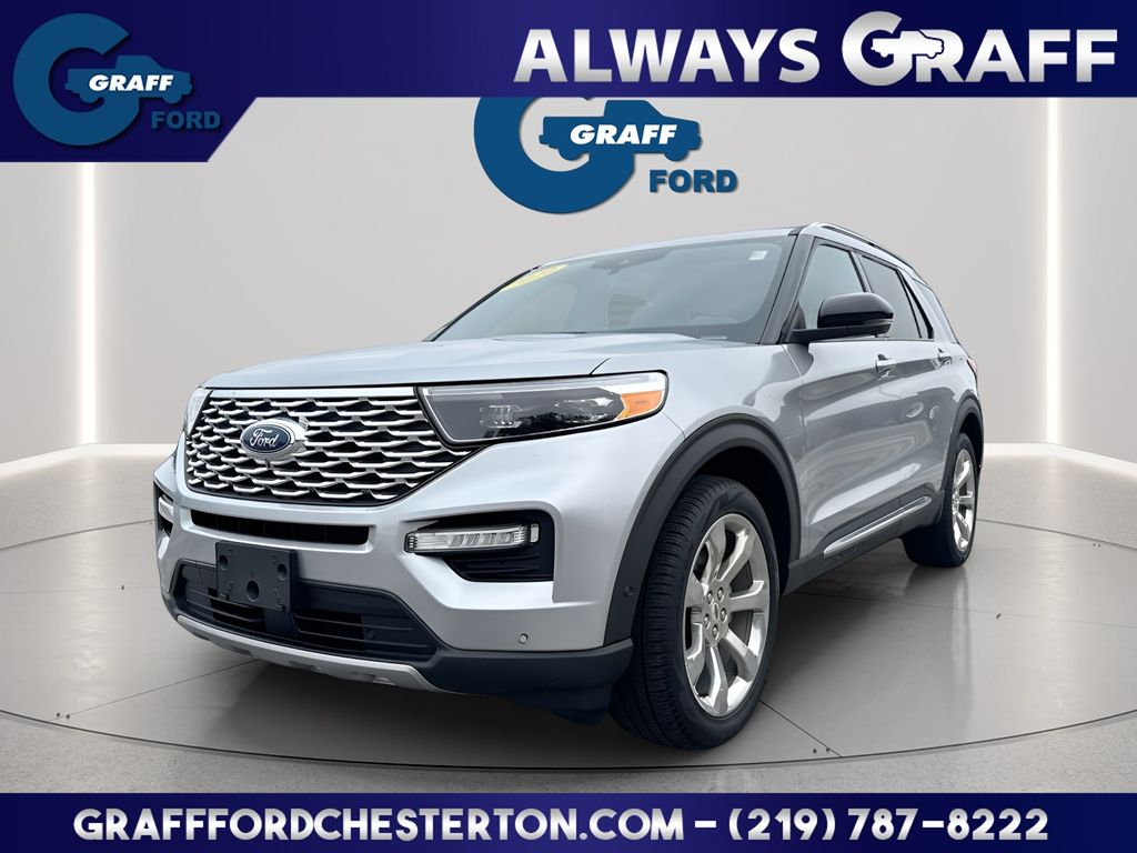 2020 Ford Explorer Platinum's photo