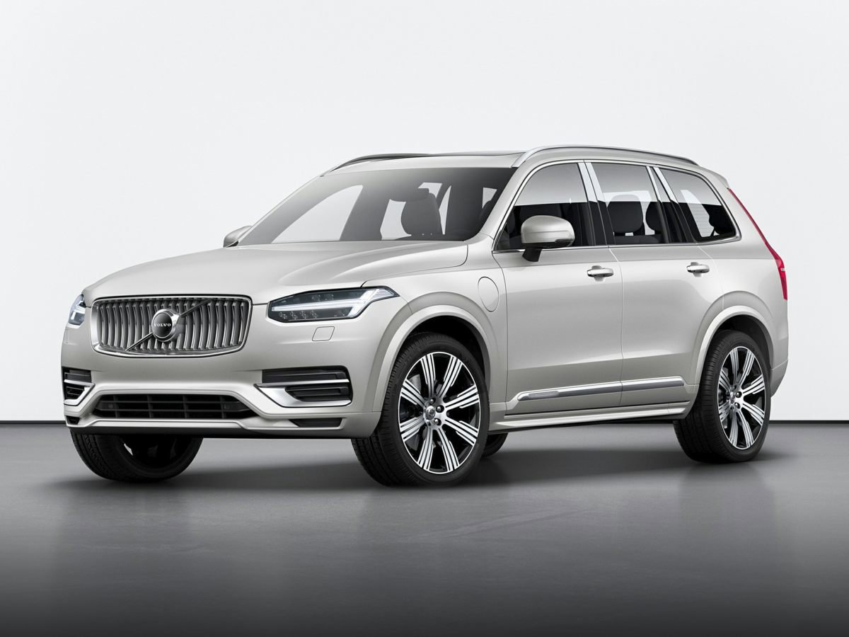 2021 Volvo XC90 Momentum's photo