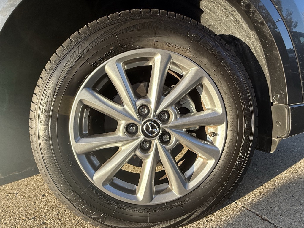 2025 Mazda CX-5 2.5 S Preferred photo 19