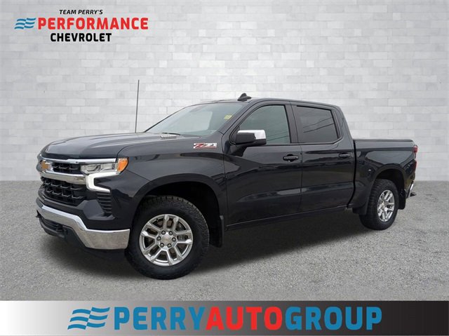 2024 Chevrolet Silverado 1500 LT's photo