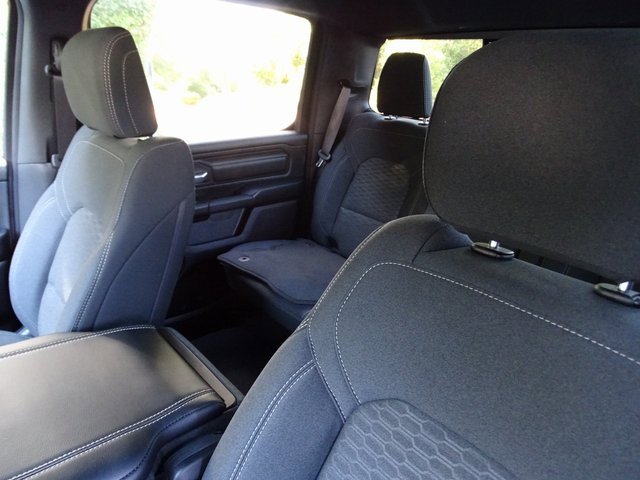 2025 Ram 1500 Tradesman photo 16